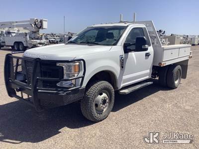 2022 Ford F350 Flatbed/Service Truck