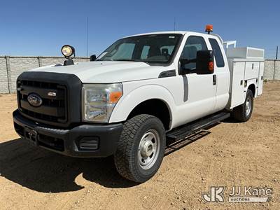 2014 Ford F-350 SD Extended-Cab Service Truck