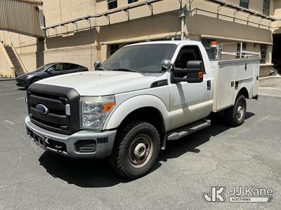 2011 Ford F350 4x4 Service Truck