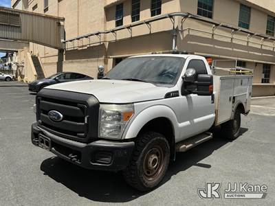 2012 Ford F350 4x4 Service Truck