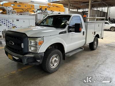 2011 Ford F350 4x4 Service Truck