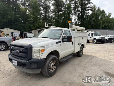 2014 Ford F350 4x4 Service Truck