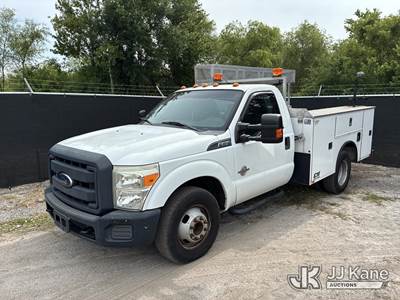 2013 Ford F-350 SD Service Truck