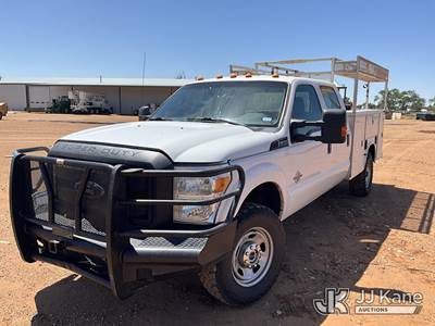 2016 Ford F-350 SD Crew-Cab Service Truck