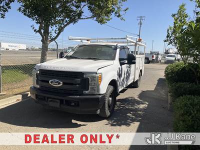 2017 Ford F-350 SD Service Truck
