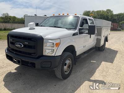 2016 Ford F-350 SD 4WD Crew-Cab Service Truck