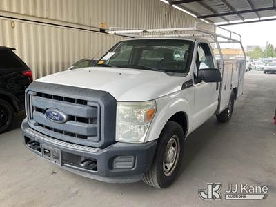 2013 Ford F-350 SD Service Truck
