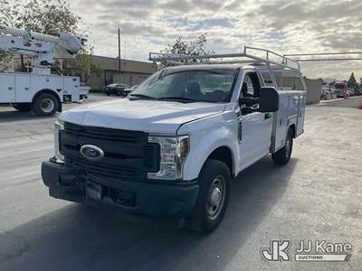 2018 Ford F-350 SD Service Truck