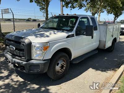2012 Ford F-350 SD Extended-Cab Service Truck