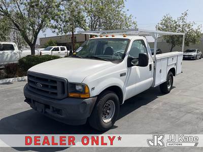 2001 Ford F-350 SD XL Service Truck