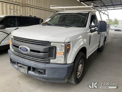 2018 Ford F-350 SD Service Truck