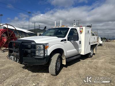 2012 Ford F-350 SD Flatbed/Service Truck