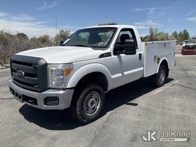 2014 Ford F350 4x4 Service Truck
