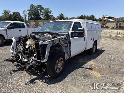 2016 Ford F350 Enclosed Service Truck
