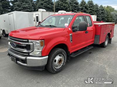 2020 Ford F-350 SD Extended-Cab Enclosed Service Truck