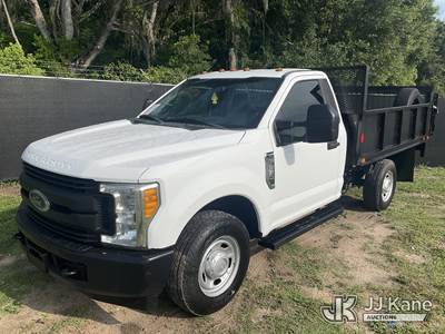 2017 Ford F-350 SD Flatbed Truck
