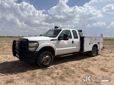 2015 Ford F-350 SD Extended-Cab Mechanics Service Truck