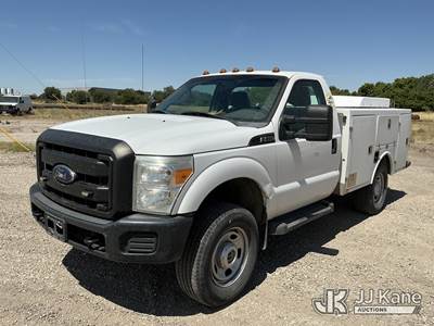2012 Ford F350 4x4 Enclosed Service Truck
