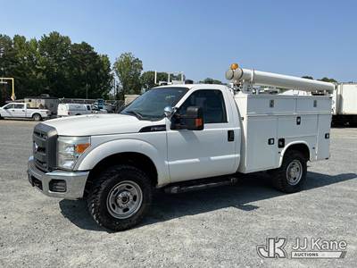 2016 Ford F350 SD 4X4 Service Truck