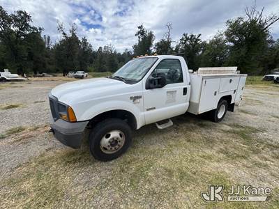 2005 Ford F-350 SD Service Truck