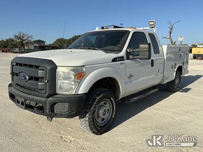 2012 Ford F-350 SD Extended-Cab Service Truck