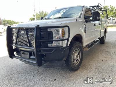 2019 Ford F350 4x4 Crew-Cab Service Truck