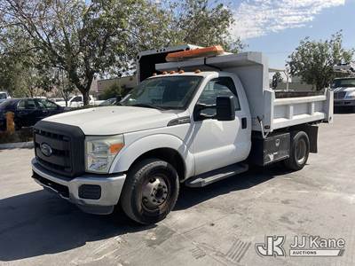 2015 Ford F-350 SD Utility Truck