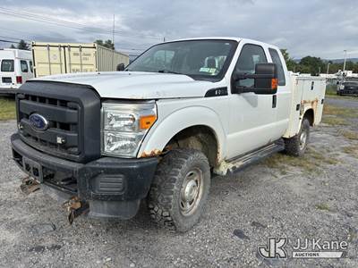 2016 Ford F-350 SD 4x4 Extended-Cab Service Truck