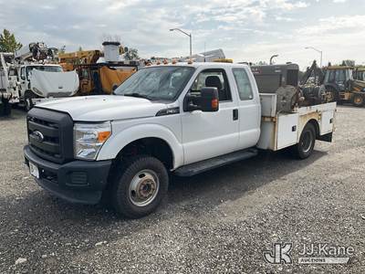 2014 Ford F350 4x4 Extended-Cab Welder Truck