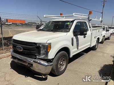 2017 Ford F-350 SD Utility Truck