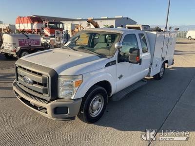 2014 Ford F-350 SD Extended-Cab Enclosed Service Truck