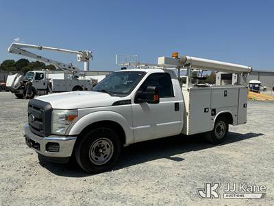 2015 Ford F350 Service Truck