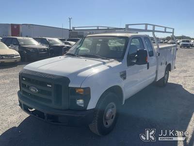 2008 Ford F-350 SD Extended-Cab Service Truck