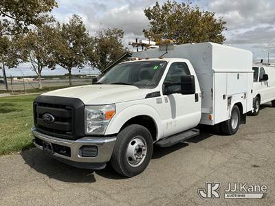 2014 Ford F-350 SD Enclosed Service Truck