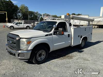 2015 Ford F350 Service Truck