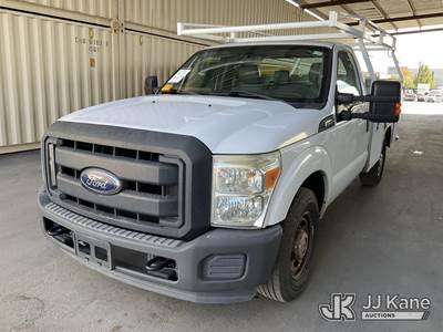 2014 Ford F-350 SD Enclosed Service Truck