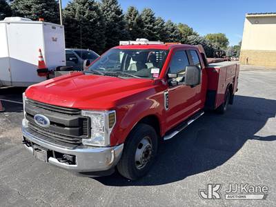 2019 Ford F350 Extended-Cab Enclosed Service Truck