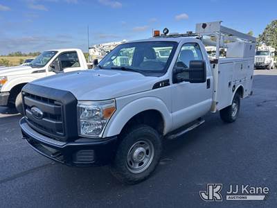 2012 Ford F350 4x4 Service Truck