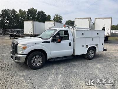 2013 Ford F350 Service Truck