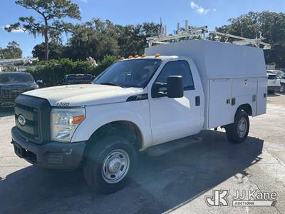 2012 Ford F350 4x4 Enclosed Service Truck