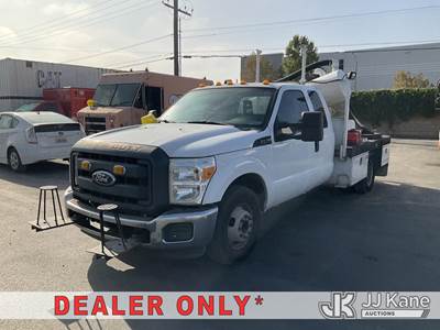 2011 Ford F-350 SD Extended-Cab Flatbed/Service Truck