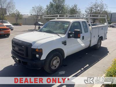 2008 Ford F-350 SD Extended-Cab Service Truck