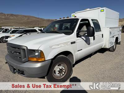 2000 Ford F350 Enclosed High-Top Service Truck