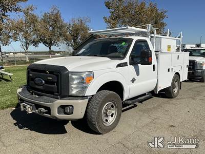 2015 Ford F-350 SD Service Truck