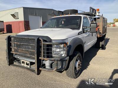 2015 Ford F-350 SD Crew-Cab Flatbed/Service Truck