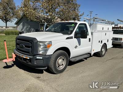 2013 Ford F-350 SD Service Truck