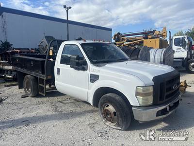2008 Ford F-350 SD Flatbed/Service Truck