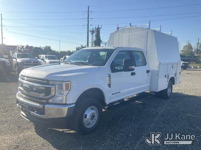 2022 Ford F350 4x4 Crew-Cab Enclosed Service Truck