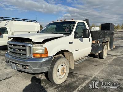 2000 Ford F350 4x4 Service Truck
