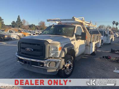 2015 Ford F-450 SD Regular Cab DRW 2WD Service Truck